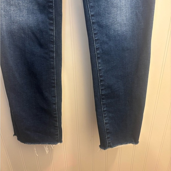 Good American Good Legs Straight - Picture 6 of 7